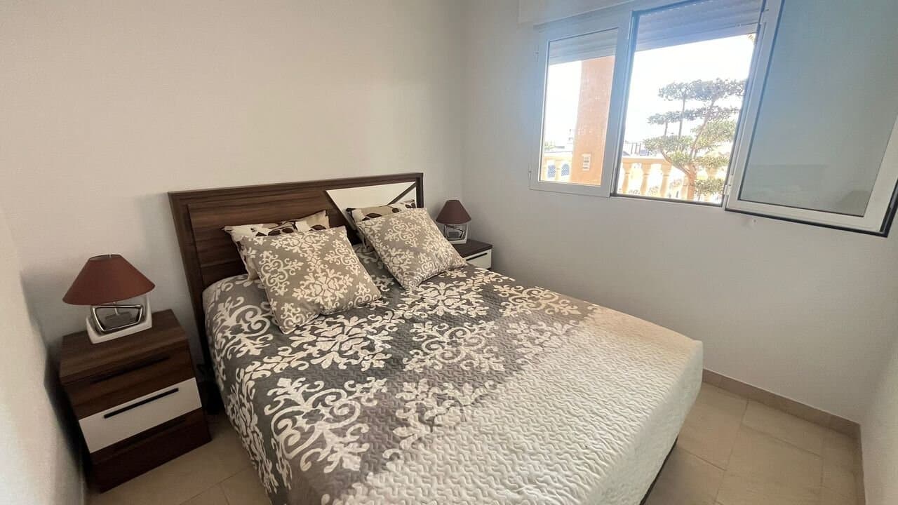 Apartamento de 3 Dormitorios en, Orihuela Costa - 17