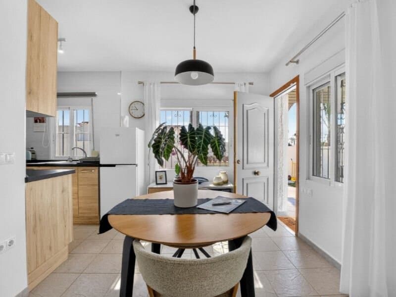 Villa de 3 Dormitorios en Nueva Torrevieja, Torrevieja - 12