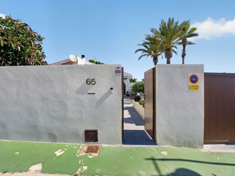 Villa de 3 Dormitorios en Nueva Torrevieja, Torrevieja - 27