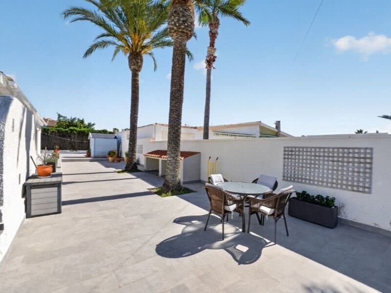 Villa de 3 Dormitorios en Nueva Torrevieja, Torrevieja - 3