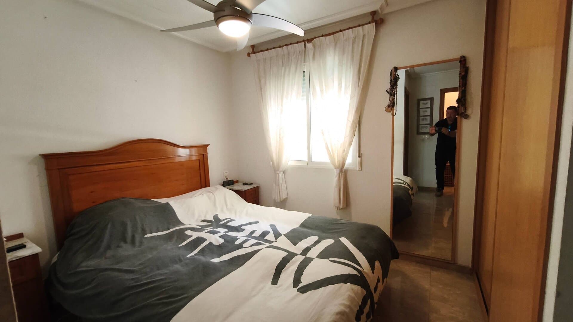 4-Bedroom Apartment in Estacion de Autobuses, Torrevieja - 16