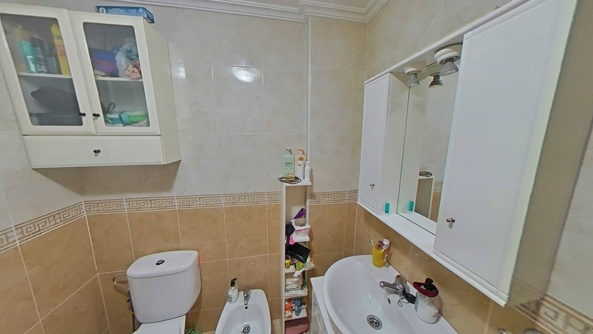 4-Bedroom Apartment in Estacion de Autobuses, Torrevieja - 37