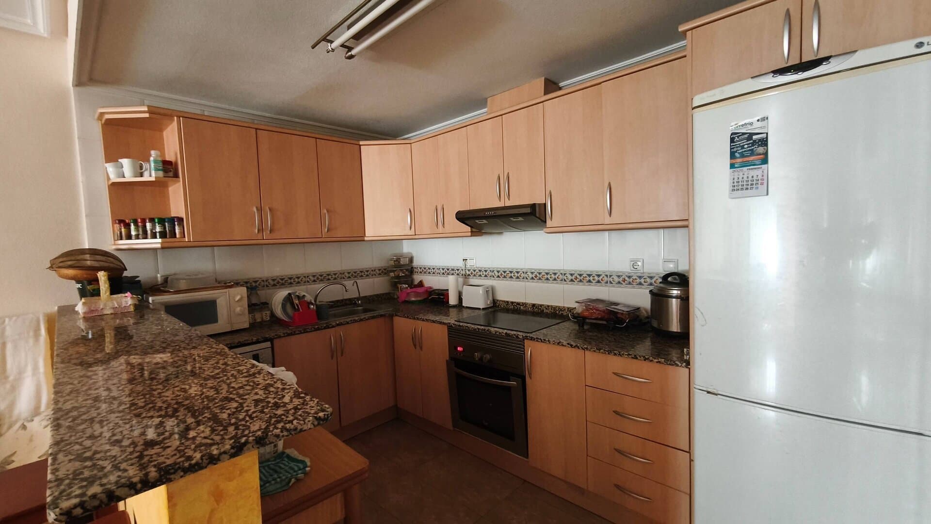 4-Bedroom Apartment in Estacion de Autobuses, Torrevieja - 6