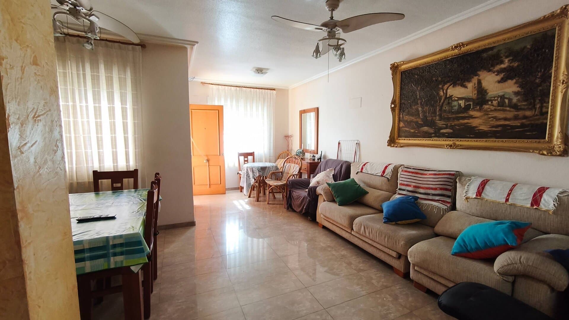 4-Bedroom Apartment in Estacion de Autobuses, Torrevieja - 8