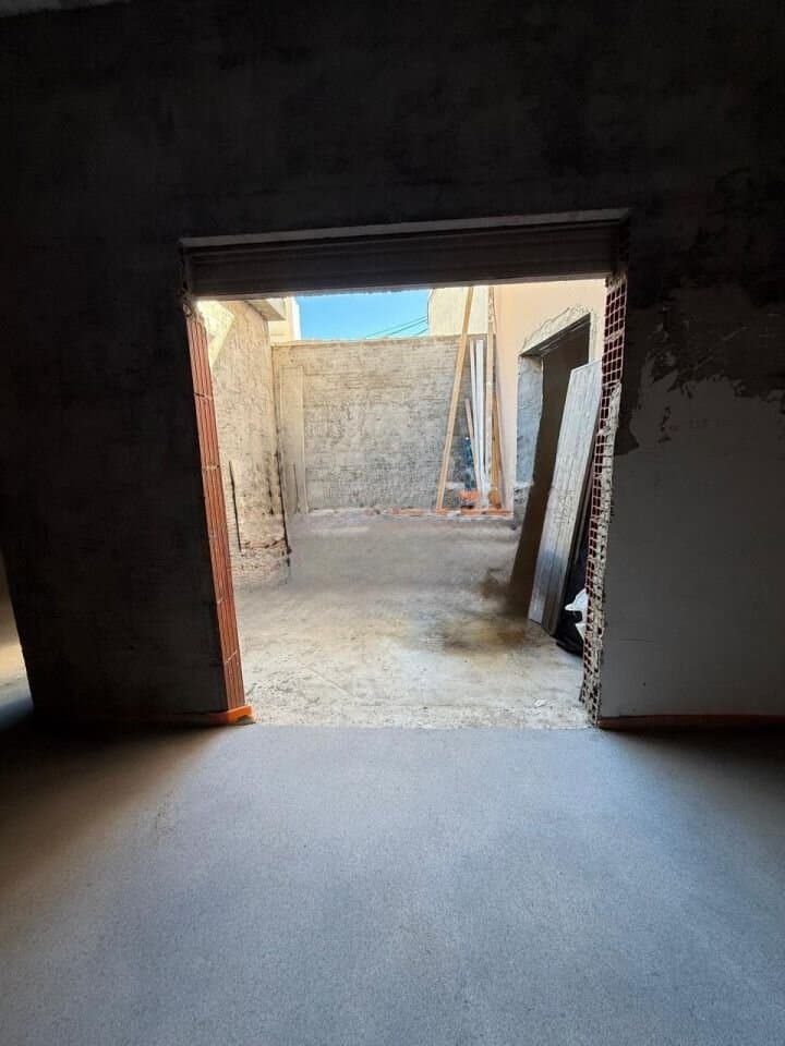 4-Bedroom Apartment in Torrevieja, Torrevieja - 8