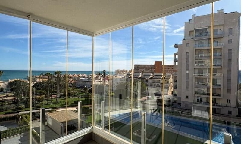 2-Bedroom Apartment in Centro, Torrevieja - 6