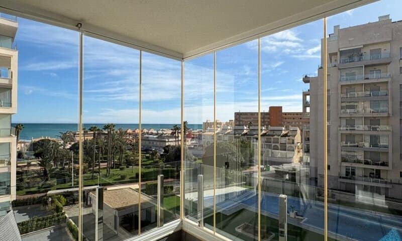 2-Bedroom Apartment in Centro, Torrevieja - 9