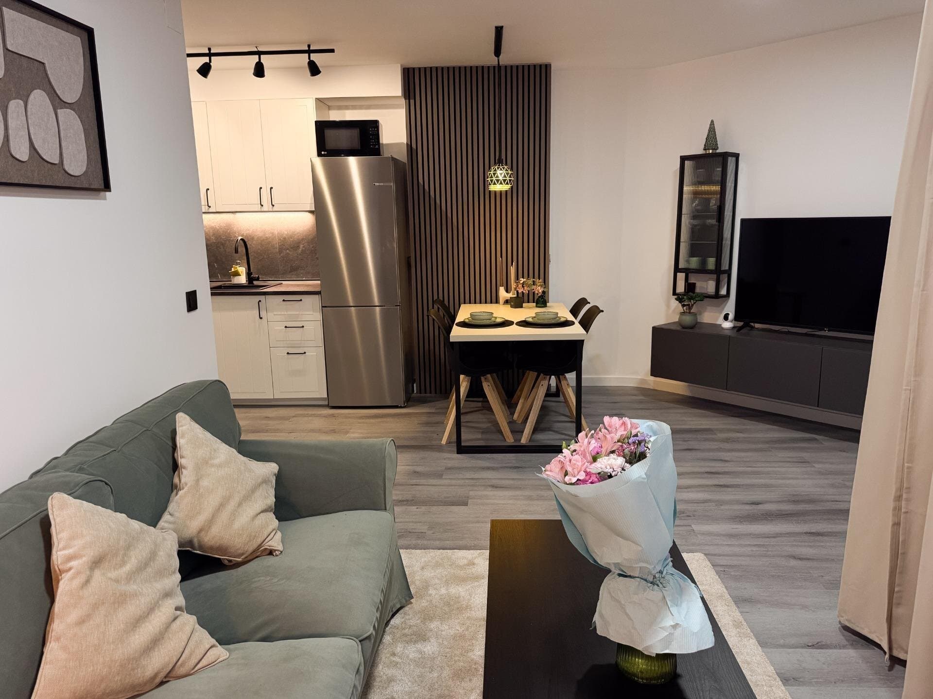 2-Bedroom Apartment in Torrevieja - 12
