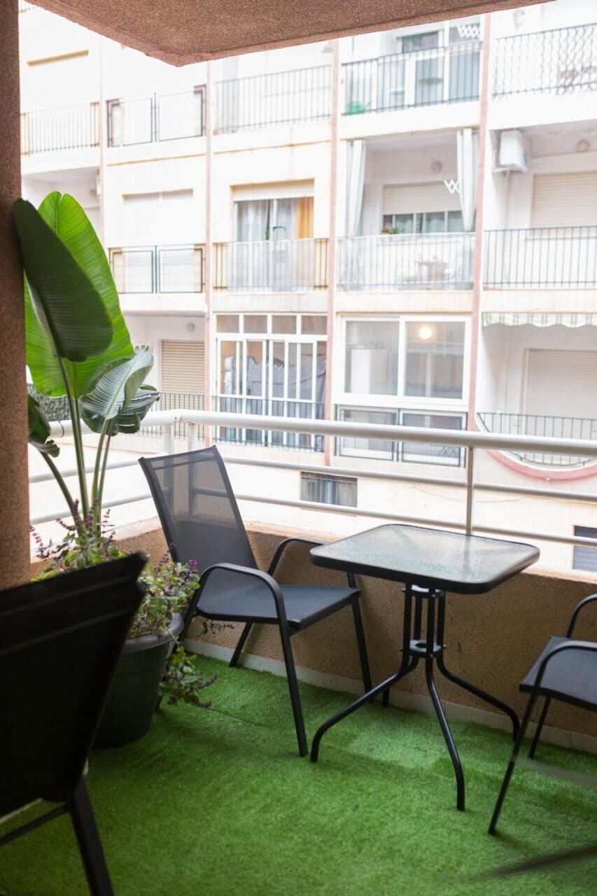 2-Bedroom Apartment in Torrevieja - 25