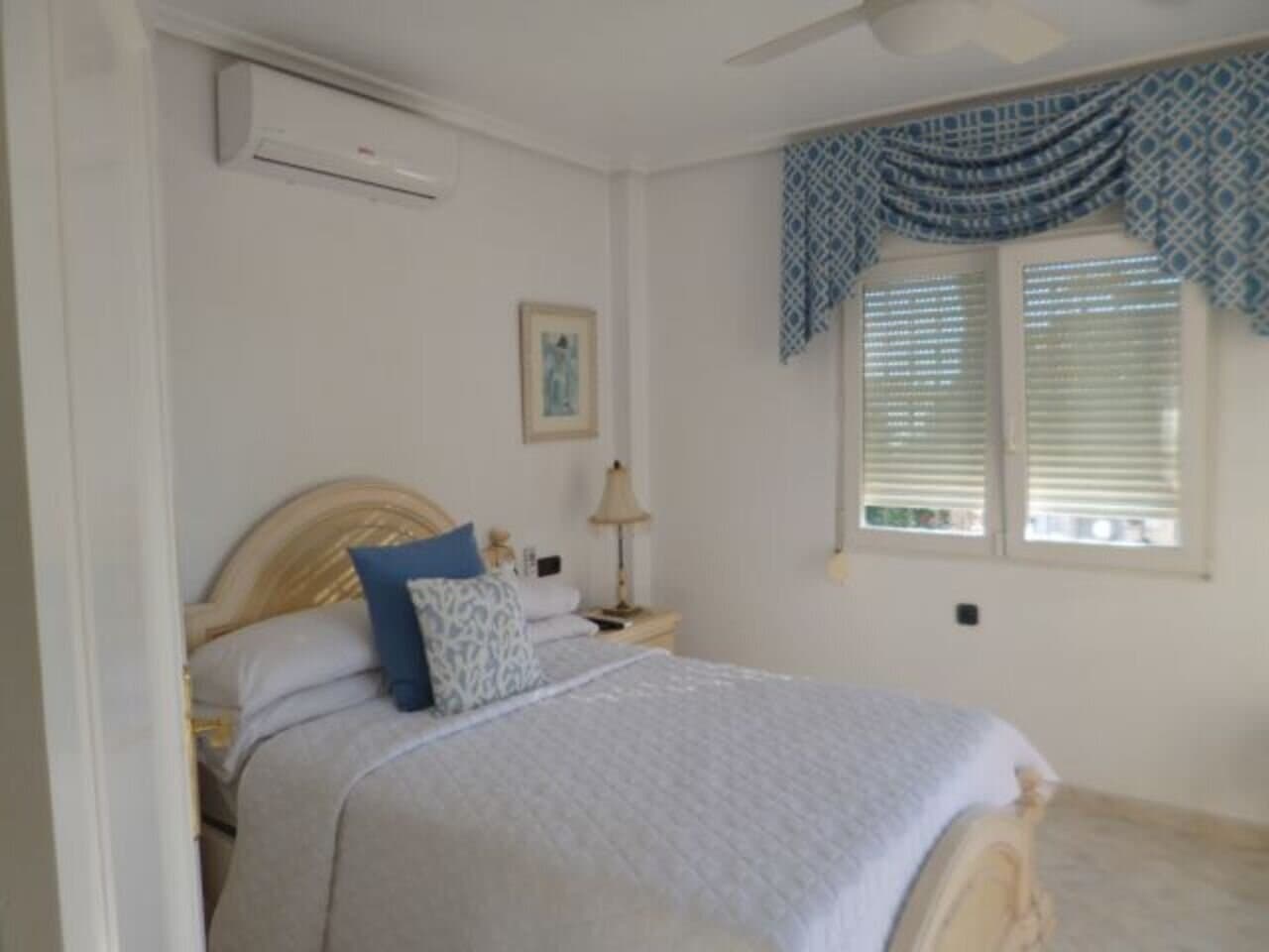 Villa de 3 Dormitorios en La Zenia, Orihuela Costa - 12