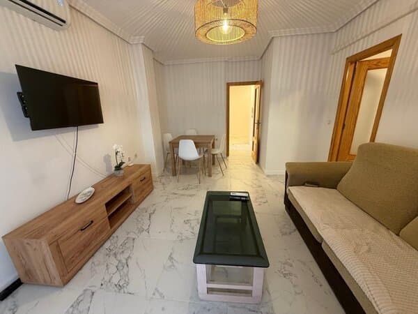 Apartamento de 2 Dormitorios en Acequion, Torrevieja