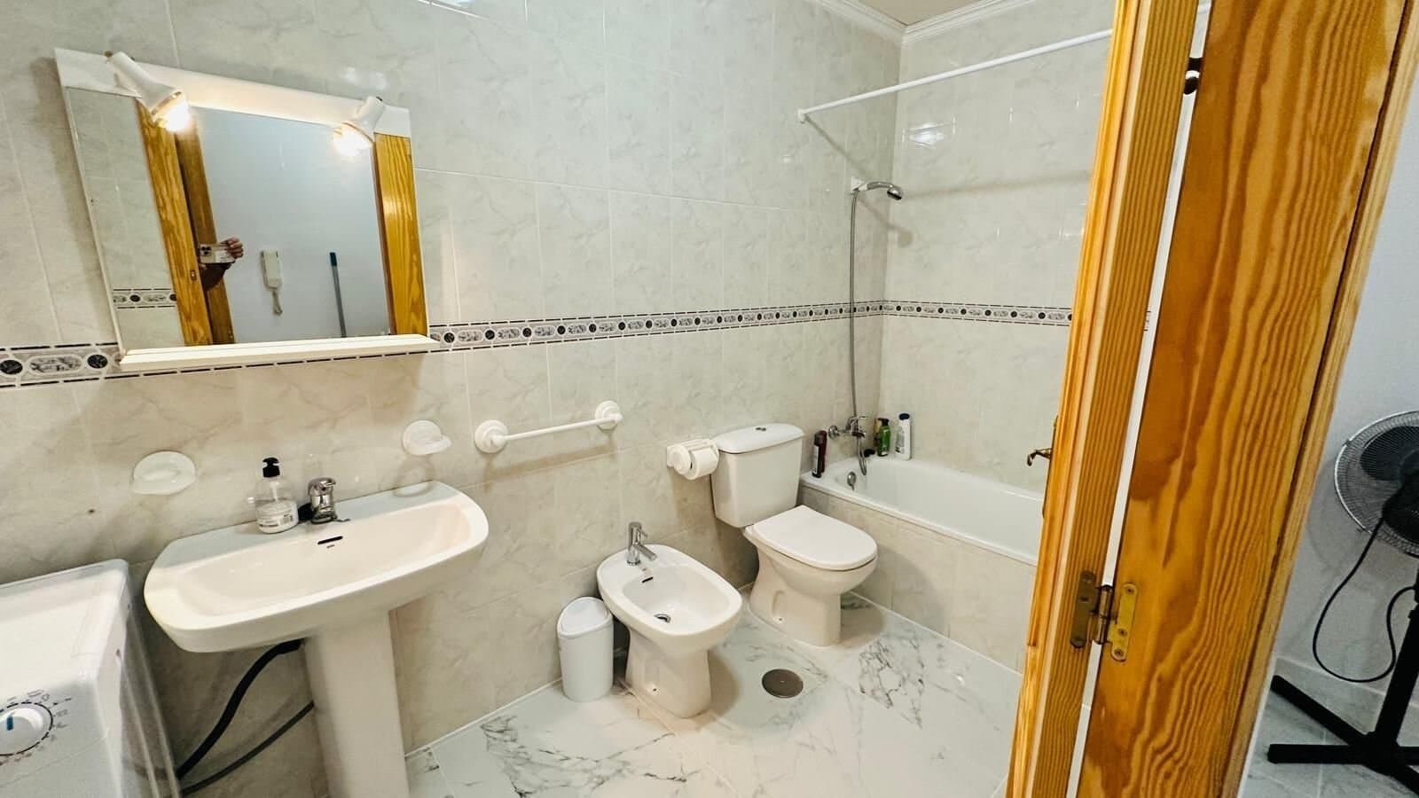 Apartamento de 2 Dormitorios en Acequion, Torrevieja - 25