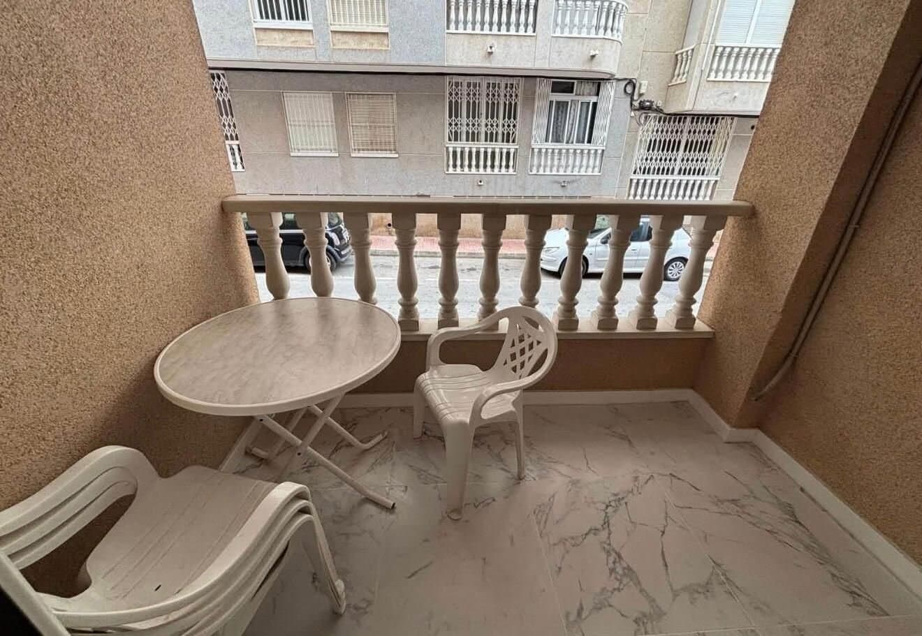 Apartamento de 2 Dormitorios en Acequion, Torrevieja - 31