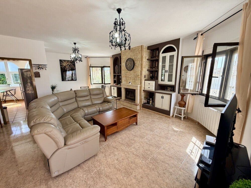 Villa de 3 Dormitorios en Costa Blanca Sur, Benijofar - 2
