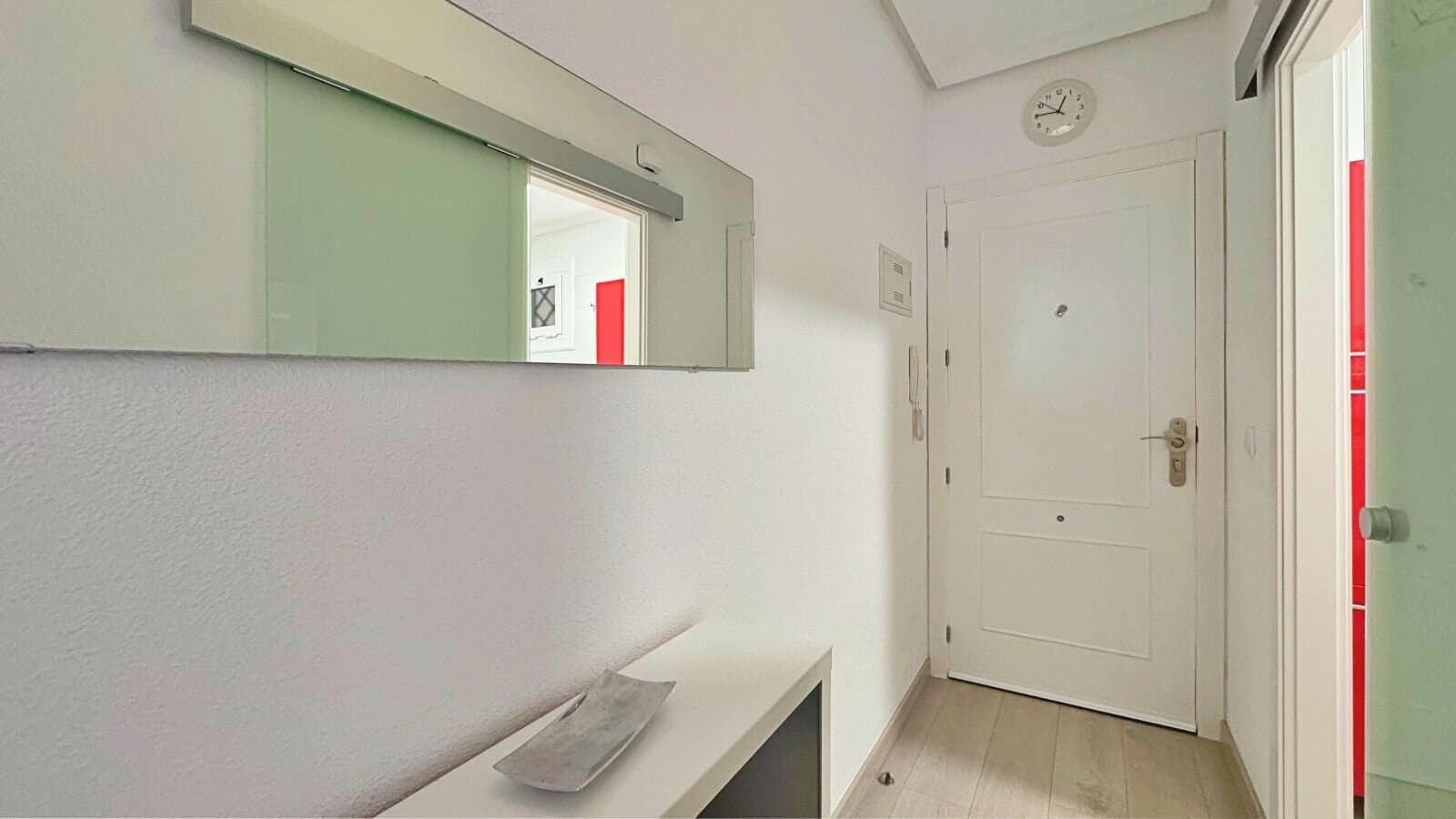 1-Bedroom Apartment in Los Europeos, Torrevieja - 11