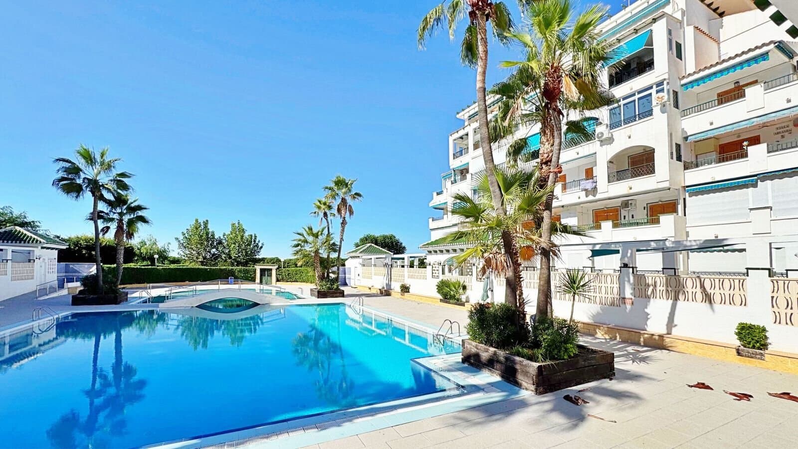 1-Bedroom Apartment in Los Europeos, Torrevieja - 35
