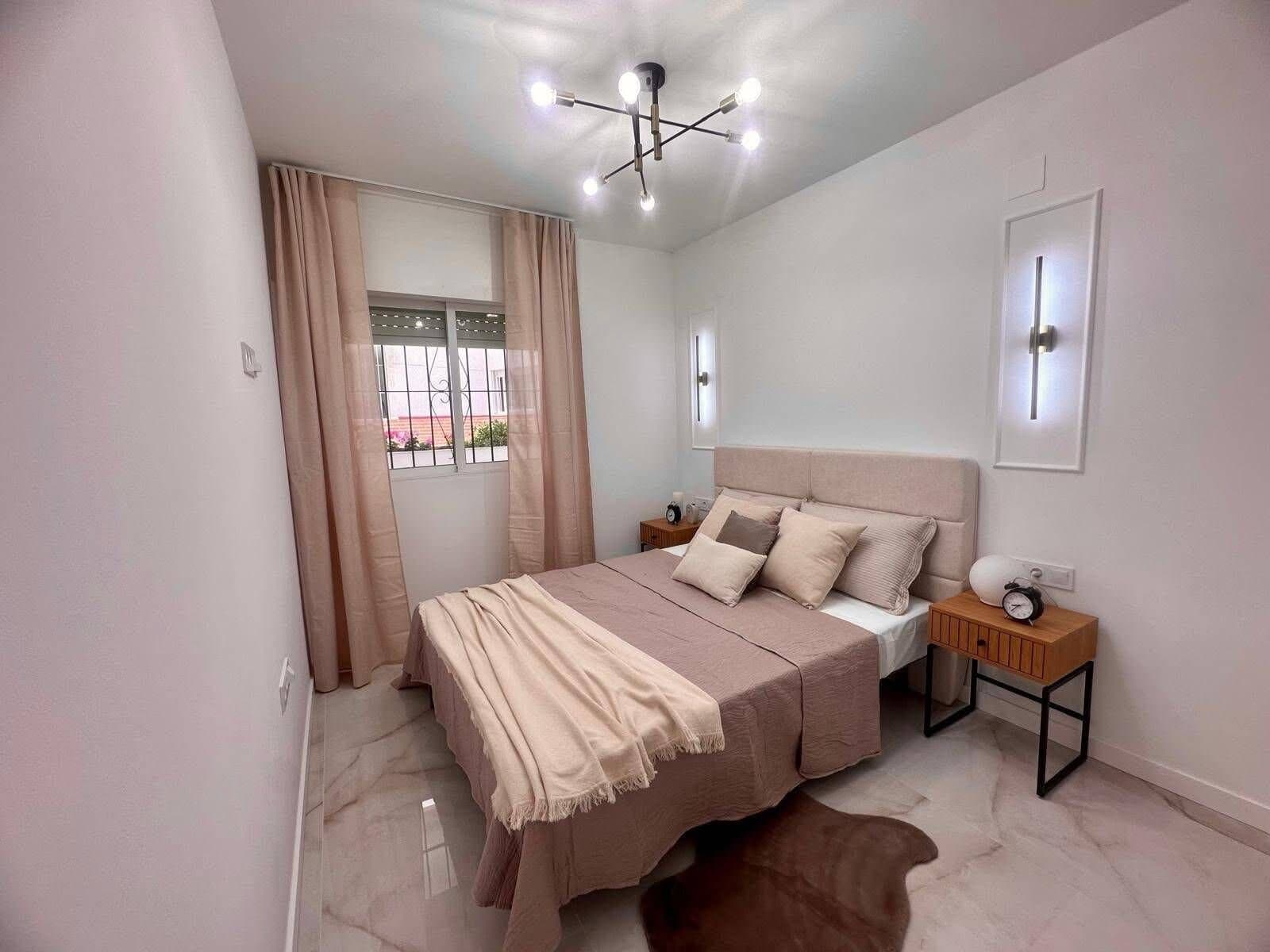 1-Bedroom Apartment in Estacion de Autobuses, Torrevieja - 11
