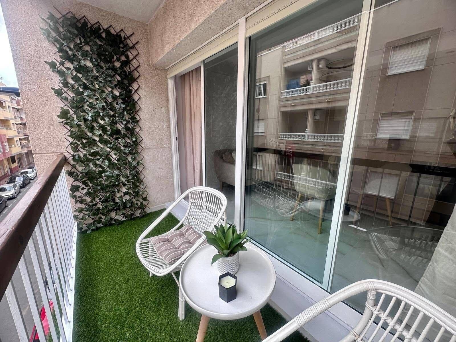 1-Bedroom Apartment in Estacion de Autobuses, Torrevieja - 13