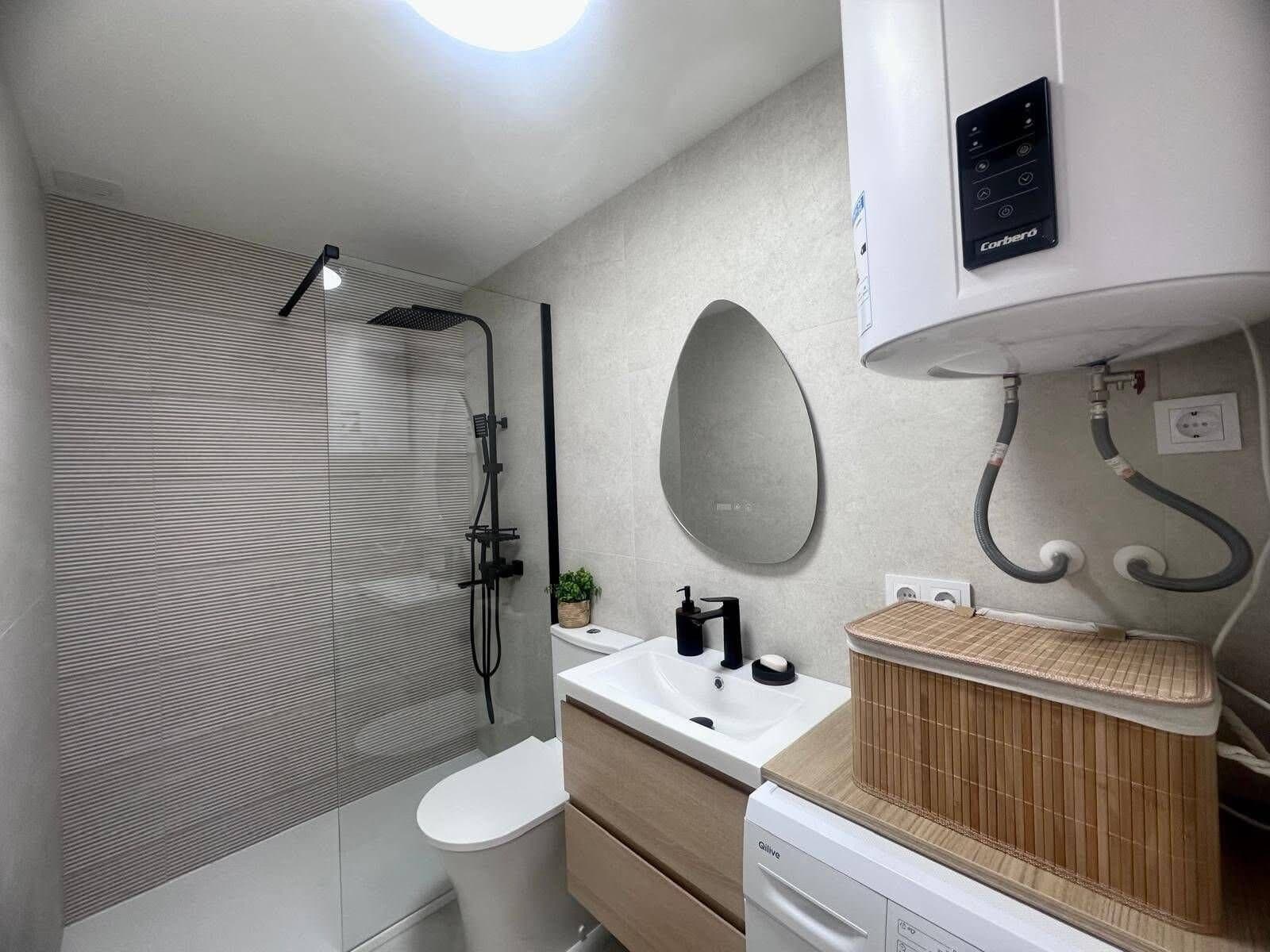 1-Bedroom Apartment in Estacion de Autobuses, Torrevieja - 29