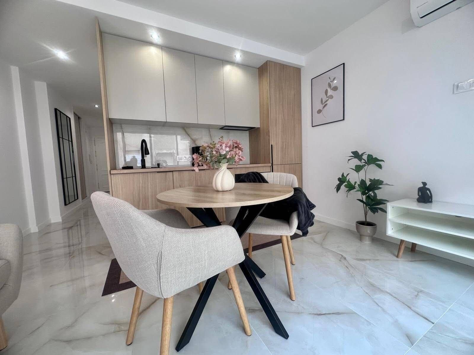 1-Bedroom Apartment in Estacion de Autobuses, Torrevieja - 4