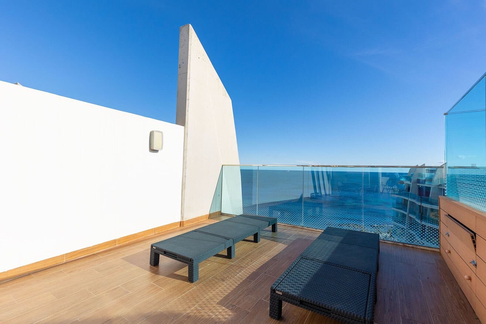 2-Bedroom Penthouse in Punta Prima, Torrevieja - 33