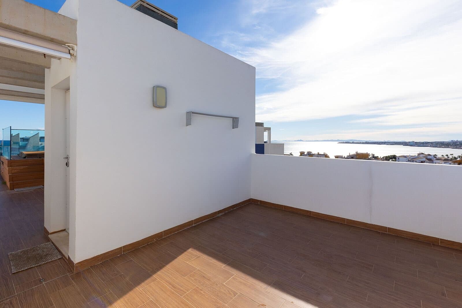 2-Bedroom Penthouse in Punta Prima, Torrevieja - 36