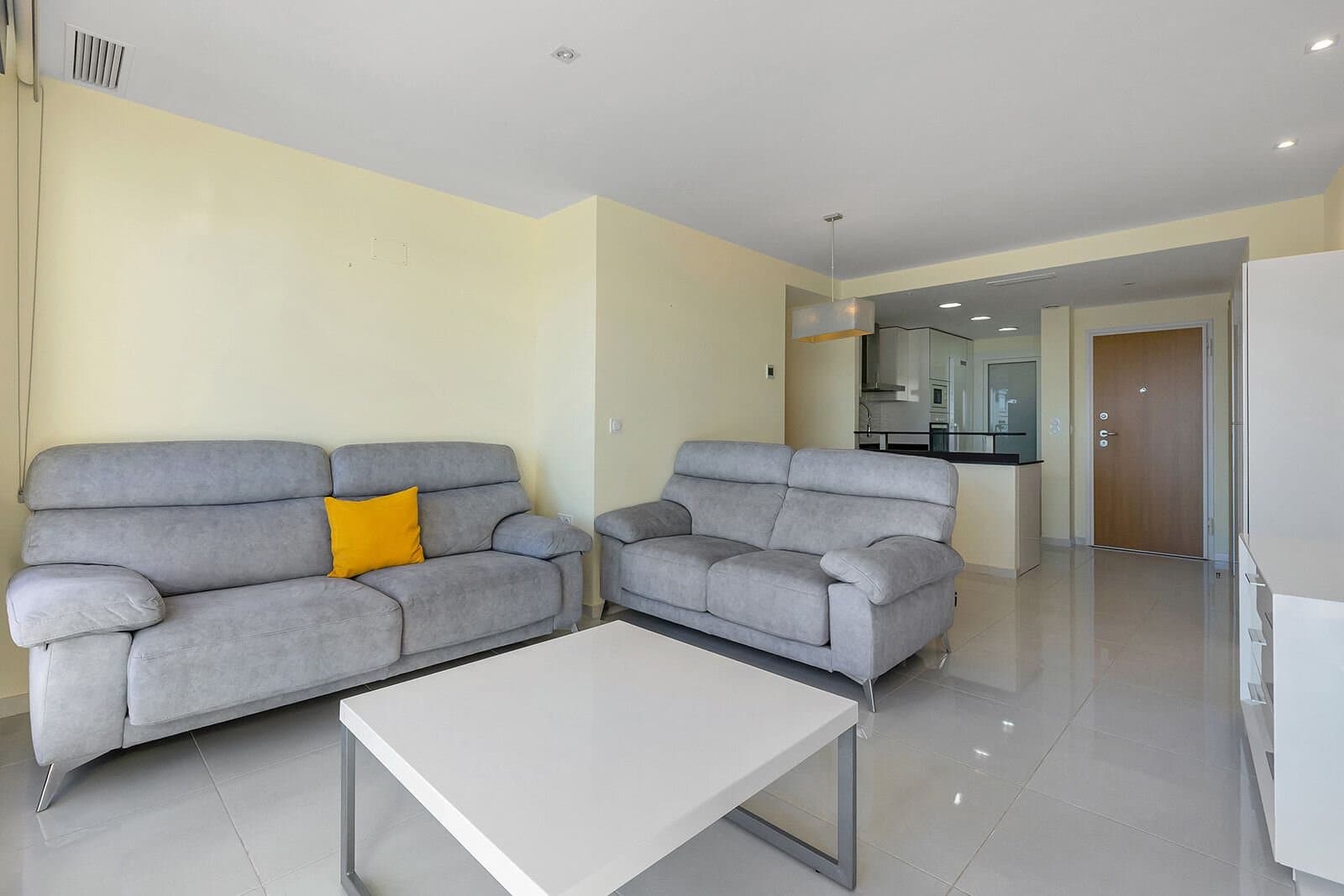 2-Bedroom Penthouse in Punta Prima, Torrevieja - 9
