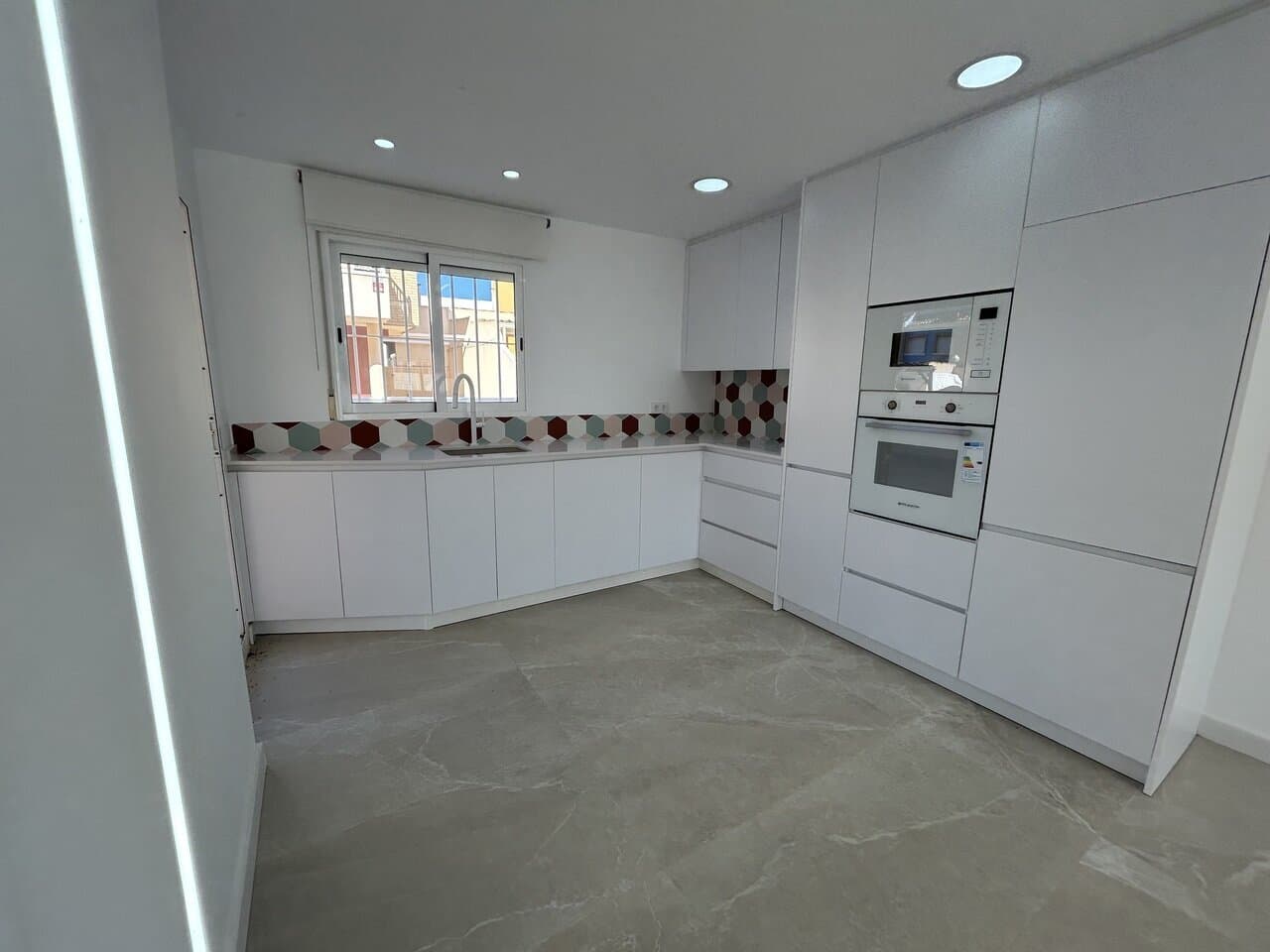 Apartamento de 2 Dormitorios en Zona Pueblo, Pilar de la Horadada - 5