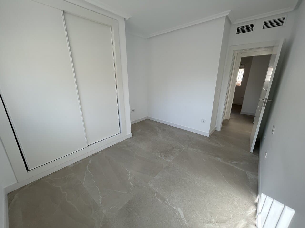 Apartamento de 2 Dormitorios en Zona Pueblo, Pilar de la Horadada - 8