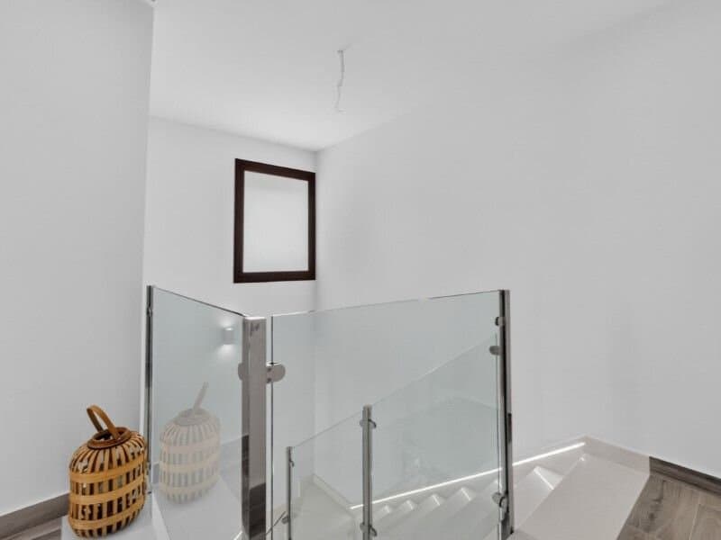 Villa de 4 Dormitorios en Los Balcones, Torrevieja - 23