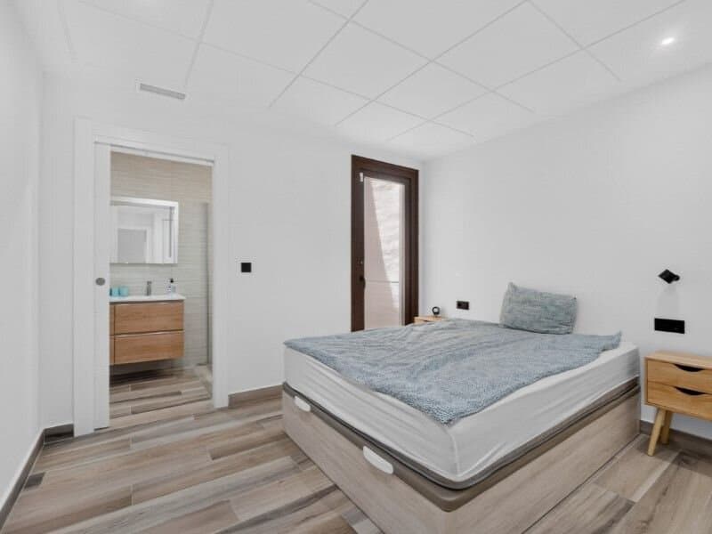 Villa de 4 Dormitorios en Los Balcones, Torrevieja - 24