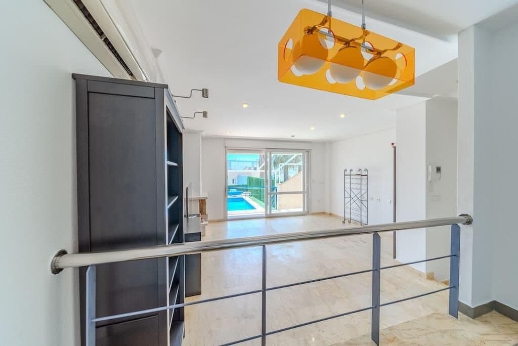 Casa de 3 Dormitorios en Campoamor, Orihuela Costa - 11
