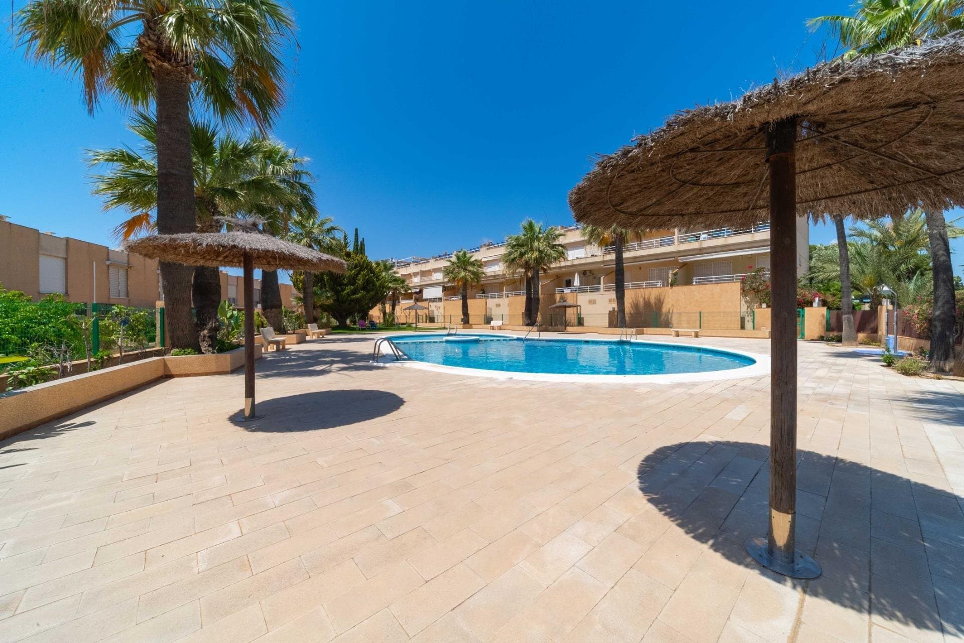Casa de 3 Dormitorios en Campoamor, Orihuela Costa - 28