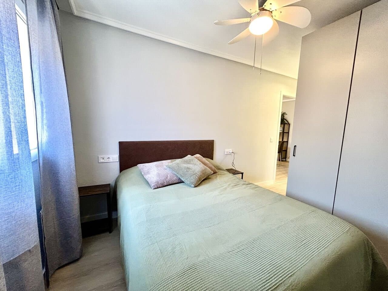 1-Bedroom Apartment in Centro, Torrevieja - 12