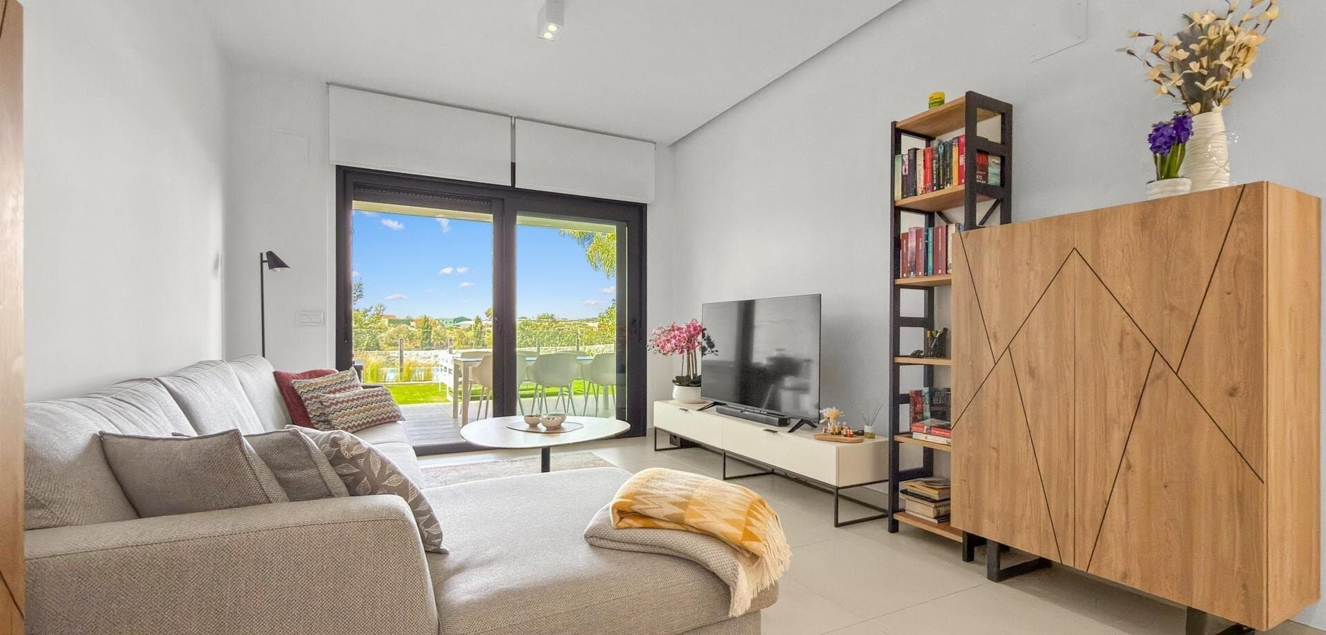 Apartamento de 2 Dormitorios en Lo Romero Golf, Pilar de la Horadada - 2