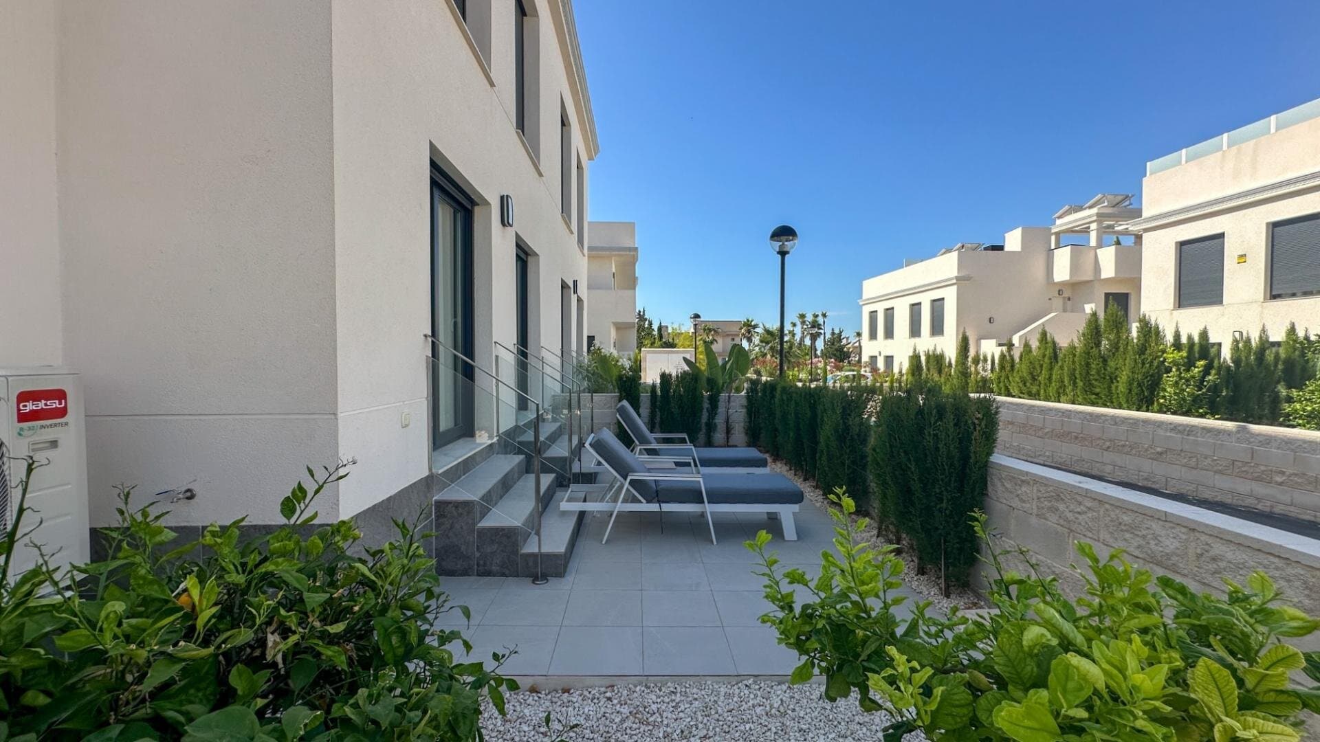Bungalow de 2 Dormitorios en Centro de la Ciudad Quesada, Rojales - 30