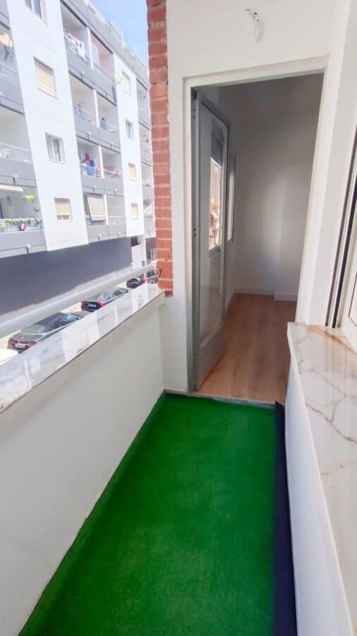 3-Bedroom Apartment in Torrevieja - 4