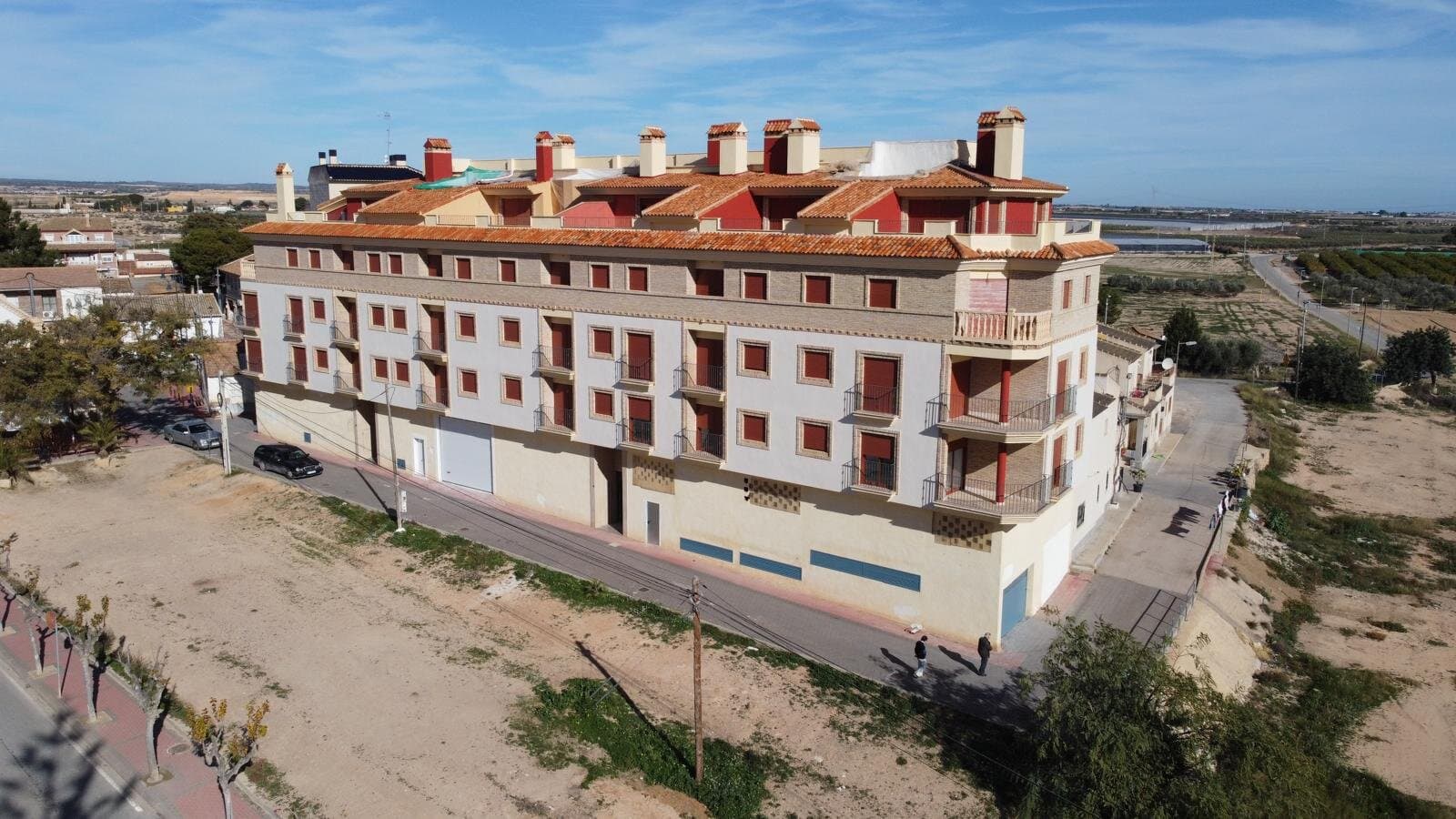 2-Bedroom Apartment in Jerónimo y Avileses - 12