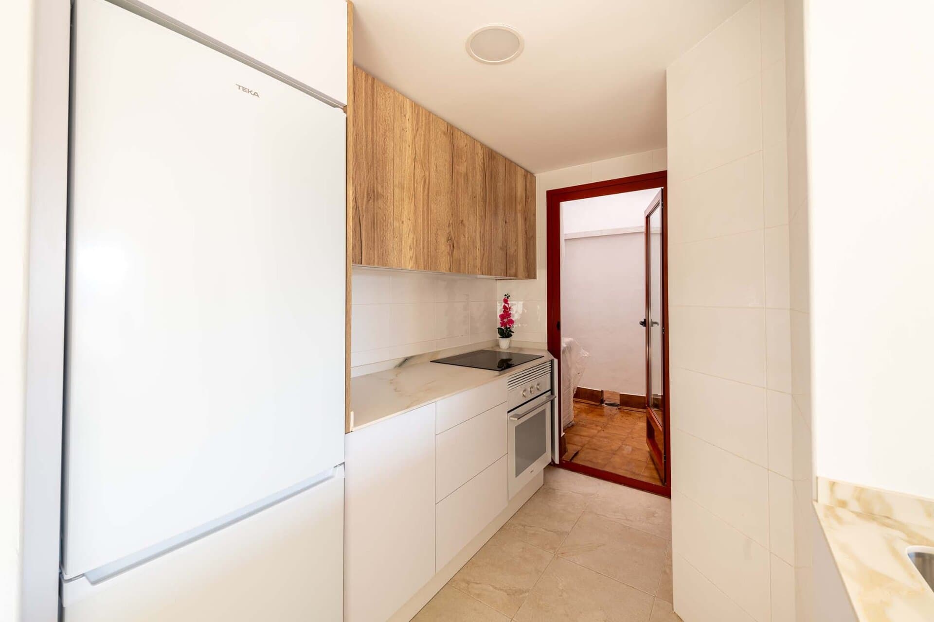 2-Bedroom Apartment in Jerónimo y Avileses - 5