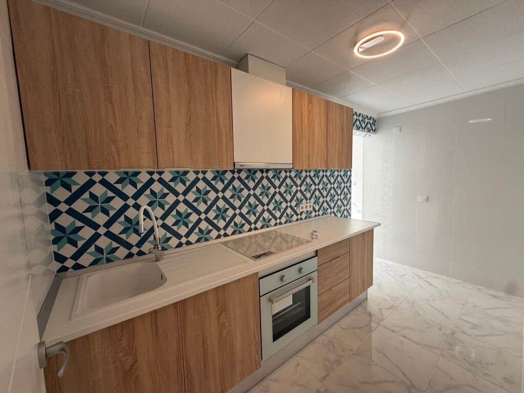 3-Bedroom Apartment in Acequion, Torrevieja - 6