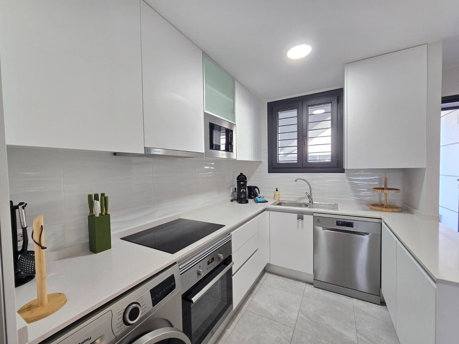 Apartamento de 2 Dormitorios en Las Filipinas, Orihuela Costa - 13