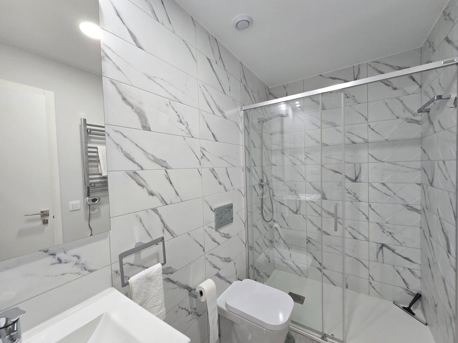 Apartamento de 2 Dormitorios en Las Filipinas, Orihuela Costa - 16