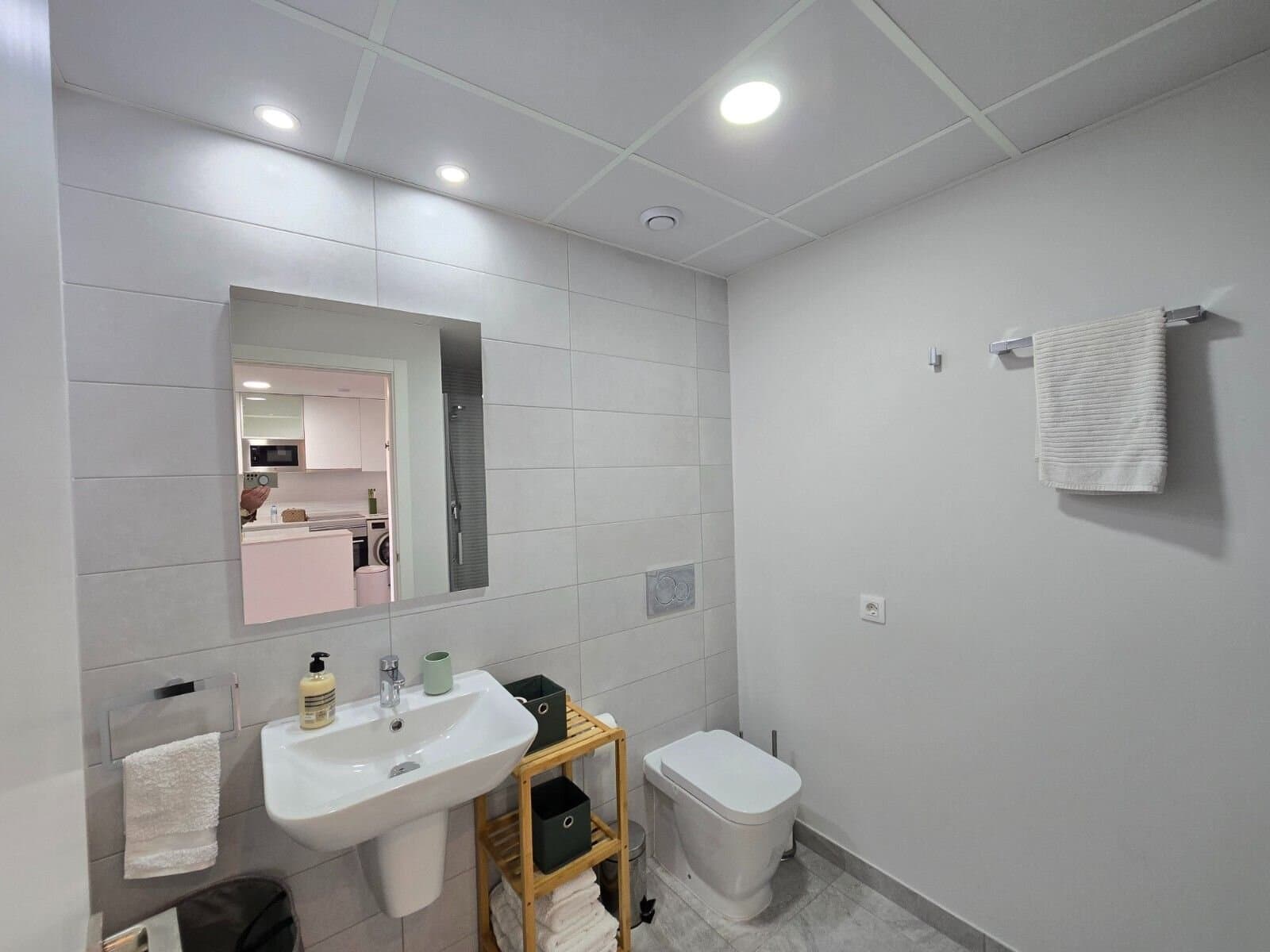 Apartamento de 2 Dormitorios en Las Filipinas, Orihuela Costa - 19