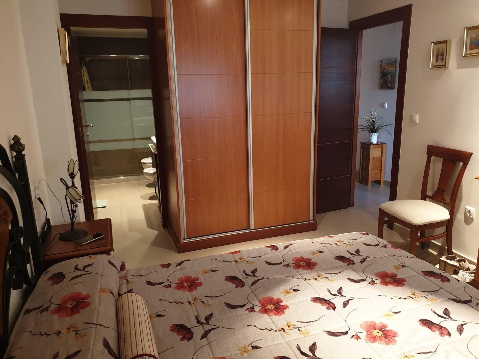3-Bedroom Apartment in Torrevieja, Torrevieja - 10