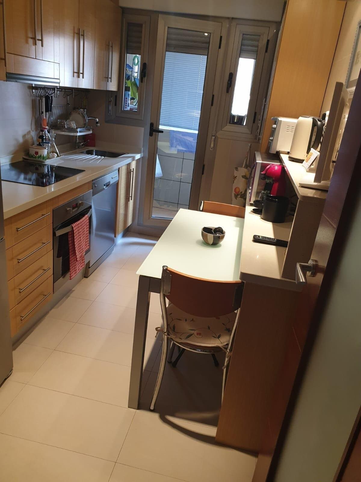 3-Bedroom Apartment in Torrevieja, Torrevieja - 16