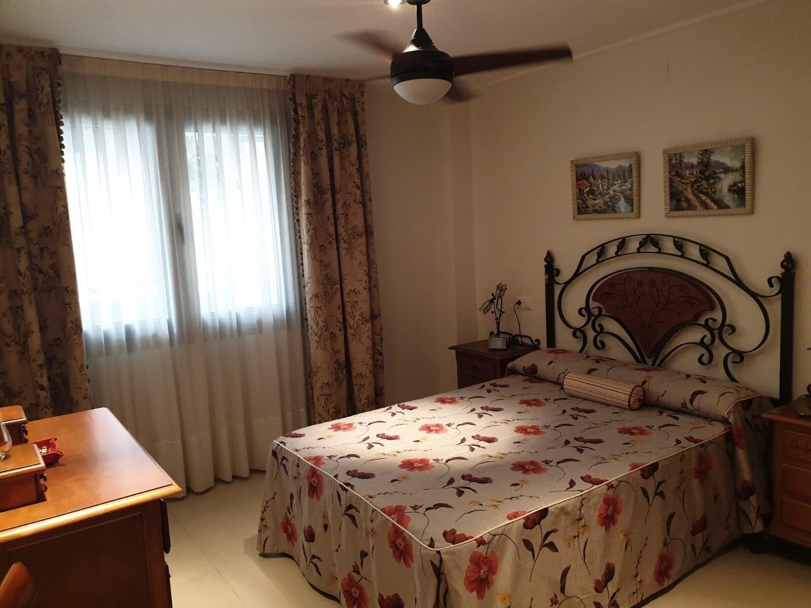 3-Bedroom Apartment in Torrevieja, Torrevieja - 4