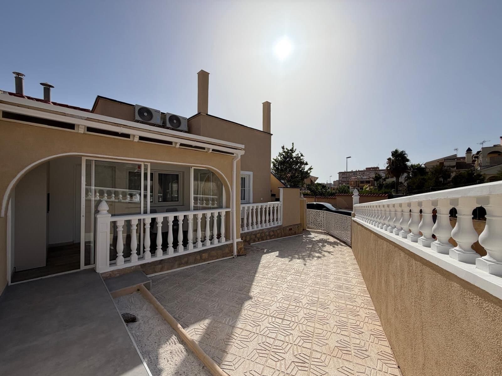 2-Bedroom House in Sector 25, Torrevieja - 6