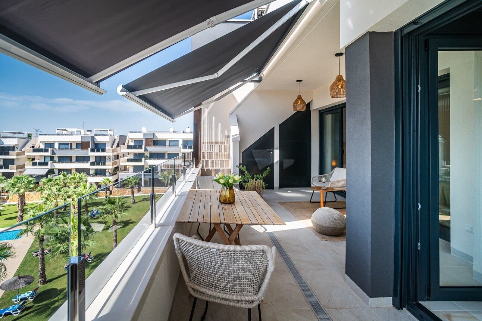 Ático de 2 Dormitorios en Lomas de Cabo Roig, Orihuela Costa - 22