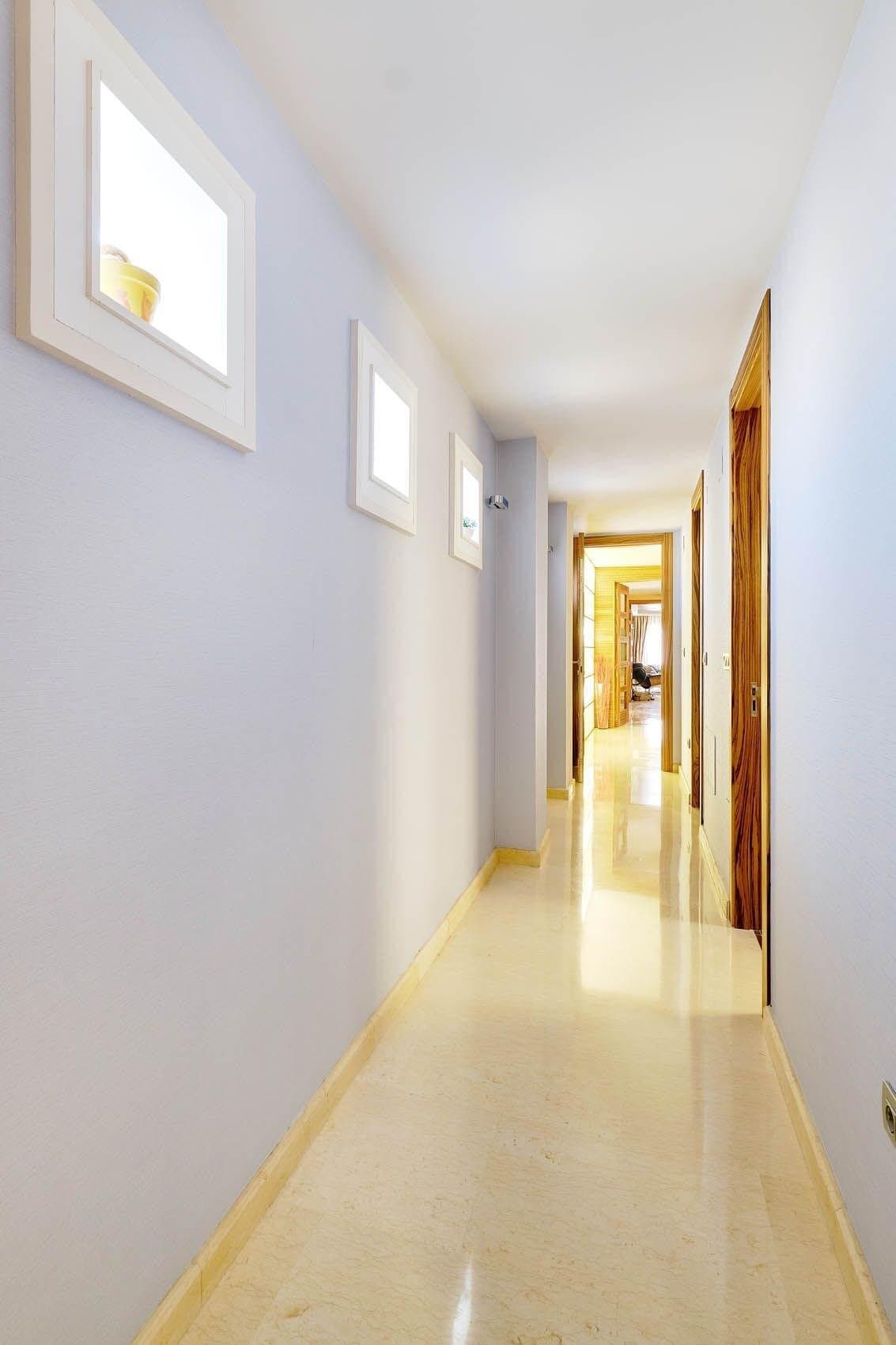 3-Bedroom Penthouse in Torrevieja, Torrevieja - 31