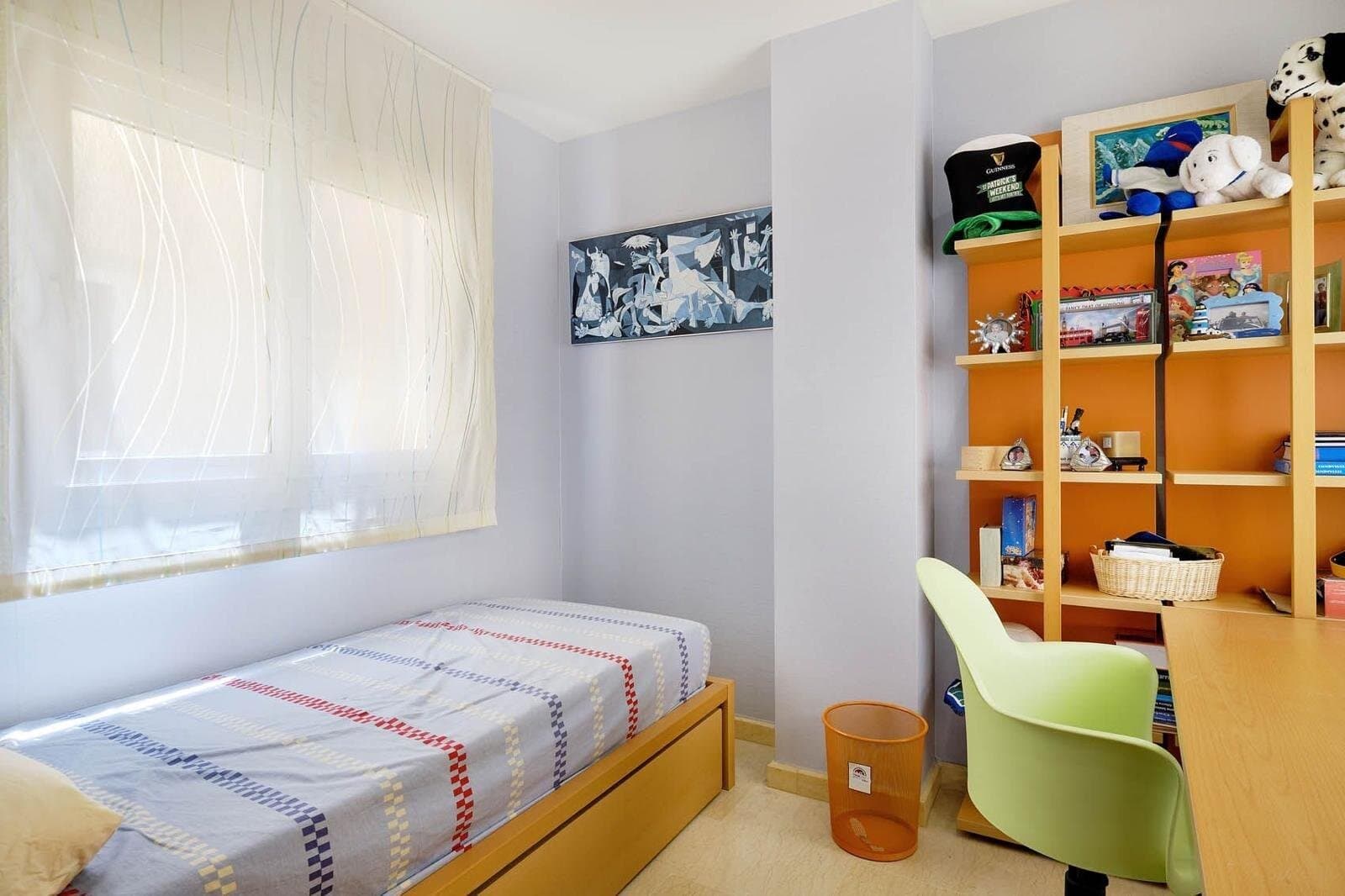 3-Bedroom Penthouse in Torrevieja, Torrevieja - 33